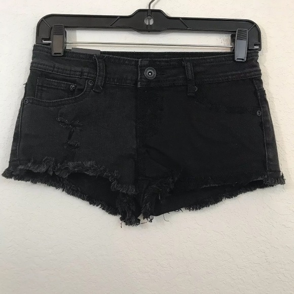 Lovesick Pants - NWT Hot Topic Lovesick The Short Shorts Sz 0